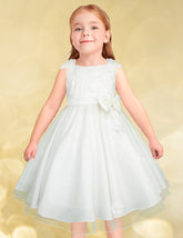 Vestido Blanco de Primera Comunión para Niña con Moño y Flores | Gerat